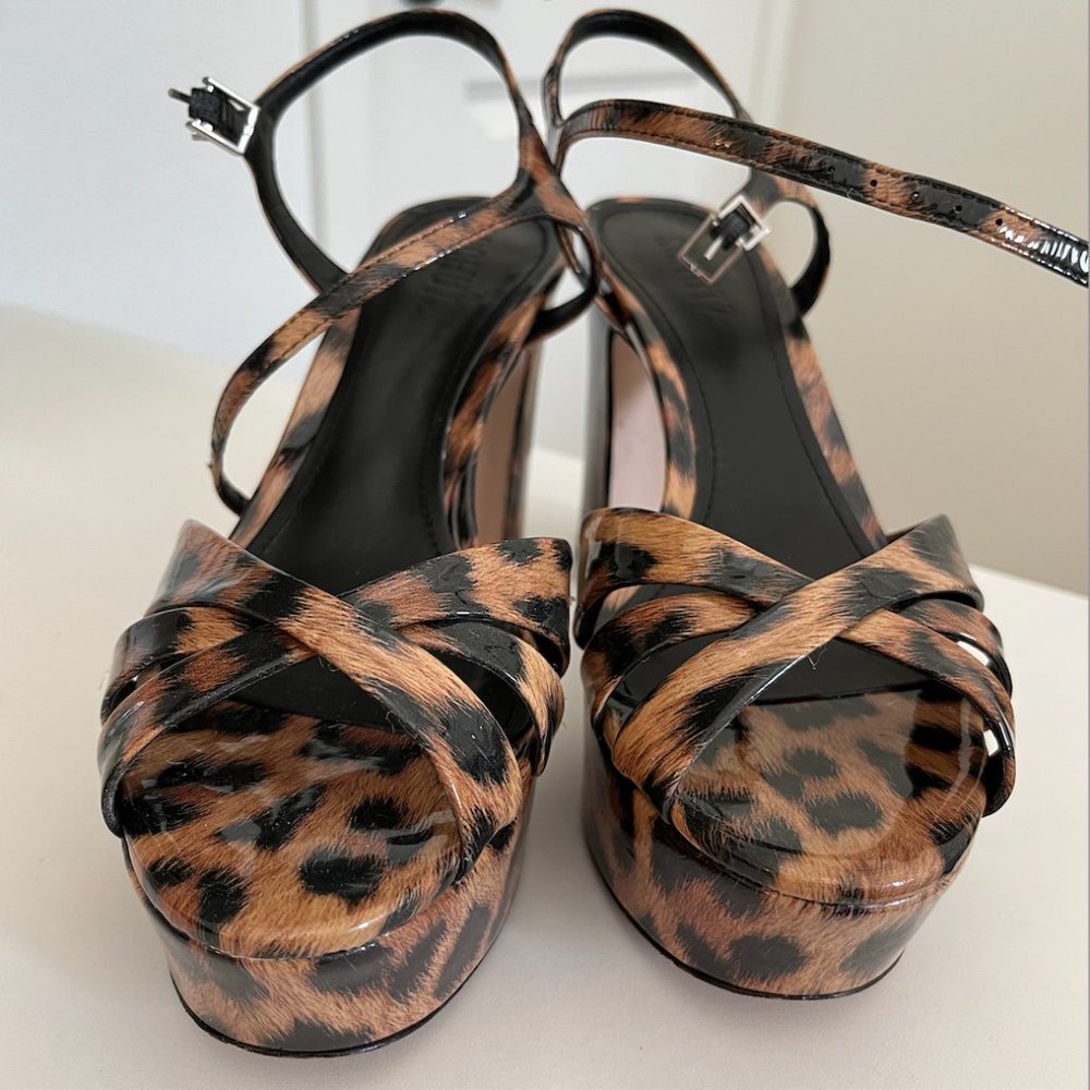 SCHUTZ Keefa Platform Sandal in Leopard